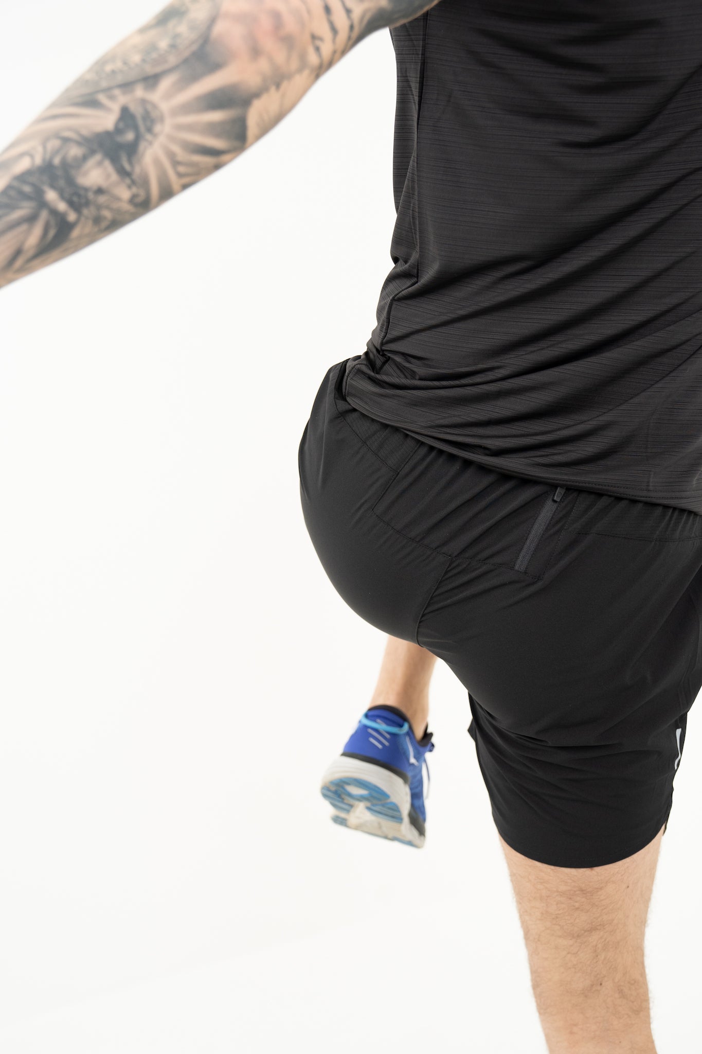 Strike Running Shorts - Black