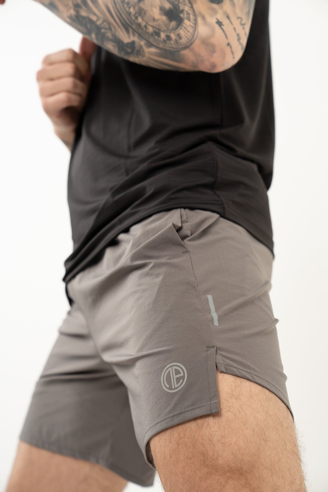 Strike Running Shorts - Grey